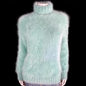 100% Angora Fuzzy Hand-Knit Bluish-Green Long-Sleeve Turtleneck Sweater 38" bust